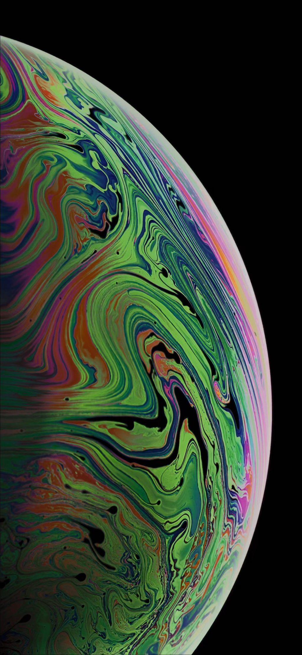Download iPhone XS and iPhone XS Max Wallpapers