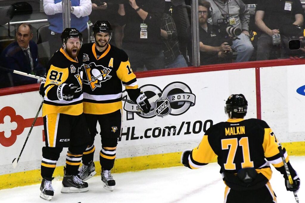 From the Branches Phil Kessel is angry and it makes Chris Kunitz