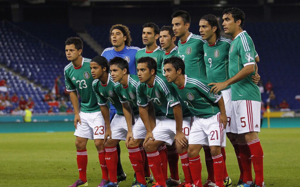 Download Wallpapers Mexico vs chile, Football,