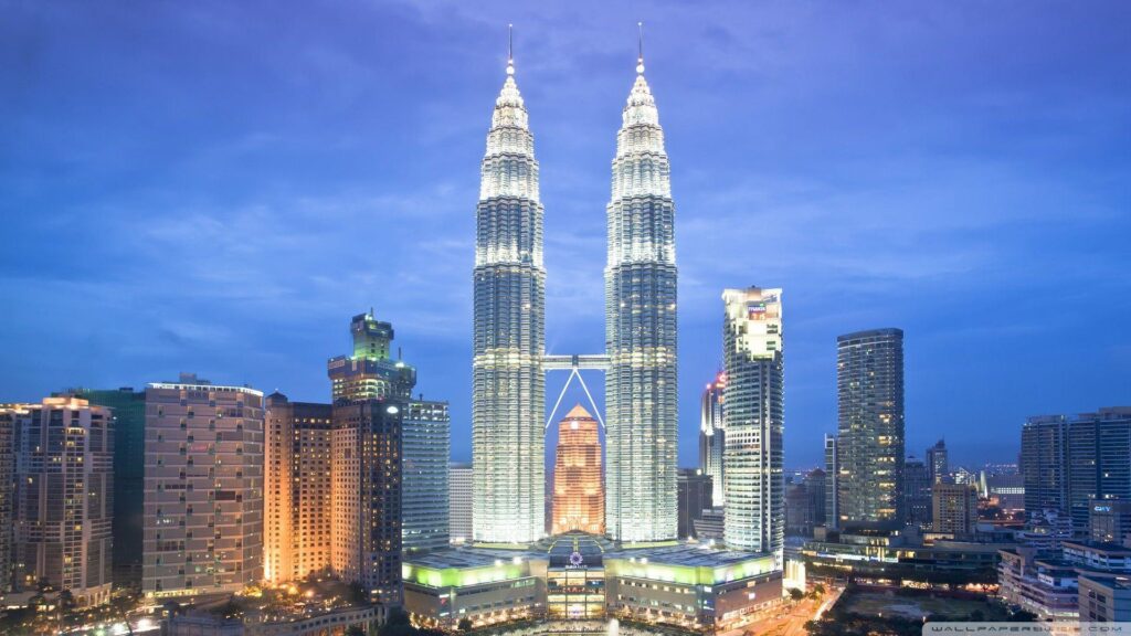 Petronas Towers, Kuala Lumpur, Malaysia 2K desk 4K wallpapers