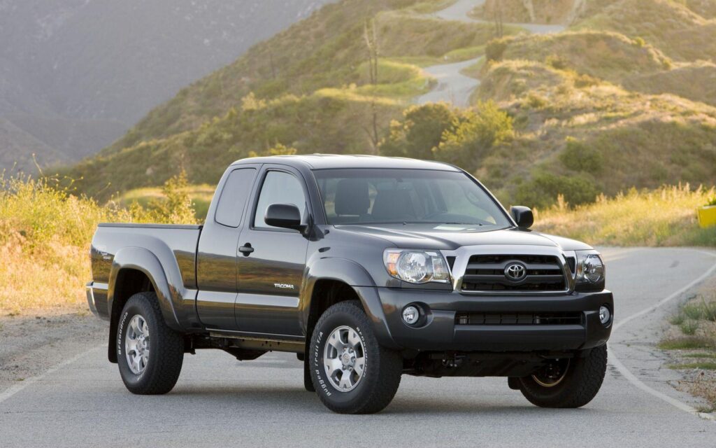 Toyota Tacoma, PreRunner, AWD, V