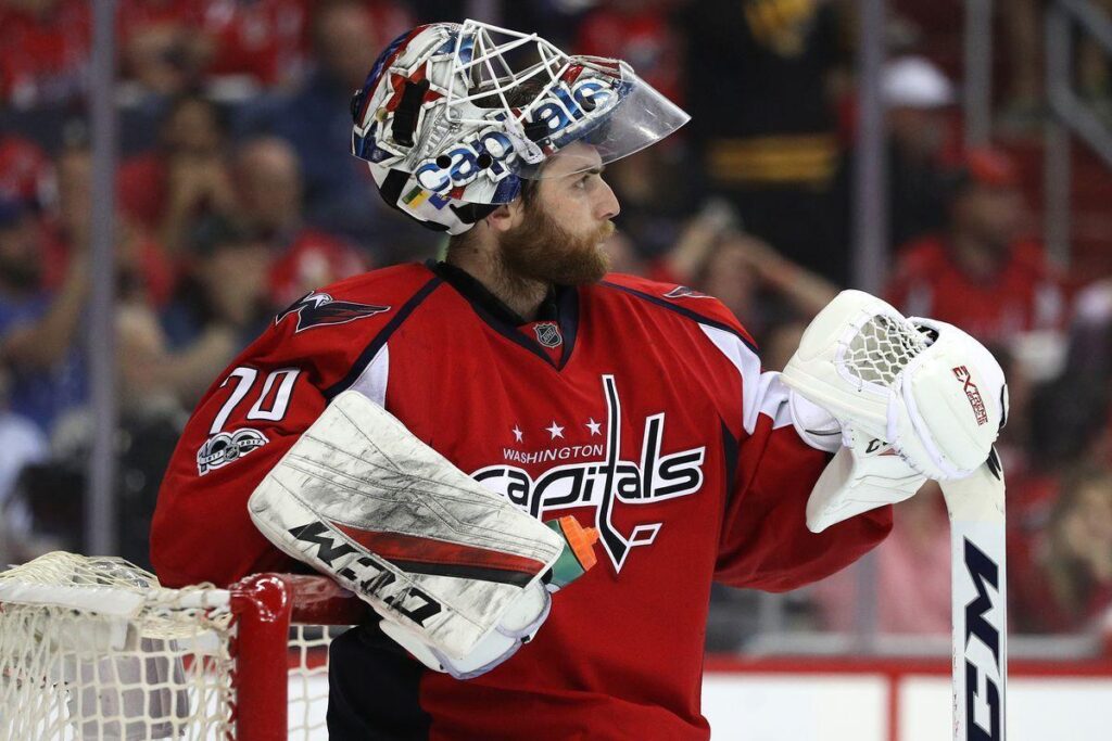 Will Braden Holtby rebound from poor performance in Game by