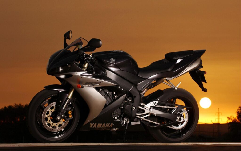 Yamaha YZF R Wallpapers