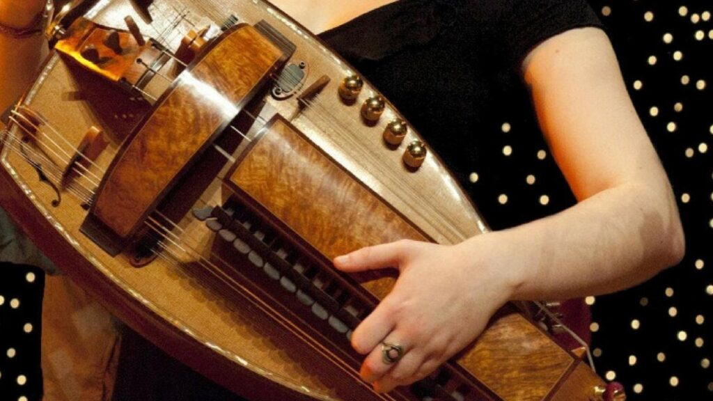 Hurdy Gurdy & Bagpipes – Halsway Manor