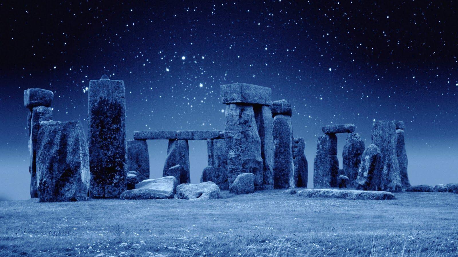 The Art of WINTER SOLSTICE, December , Stonehenge &