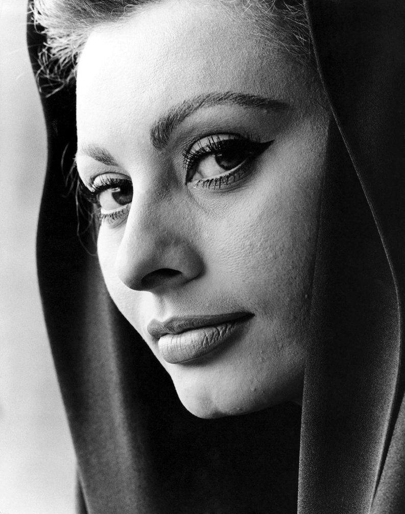 Sophia Loren photo of pics, wallpapers