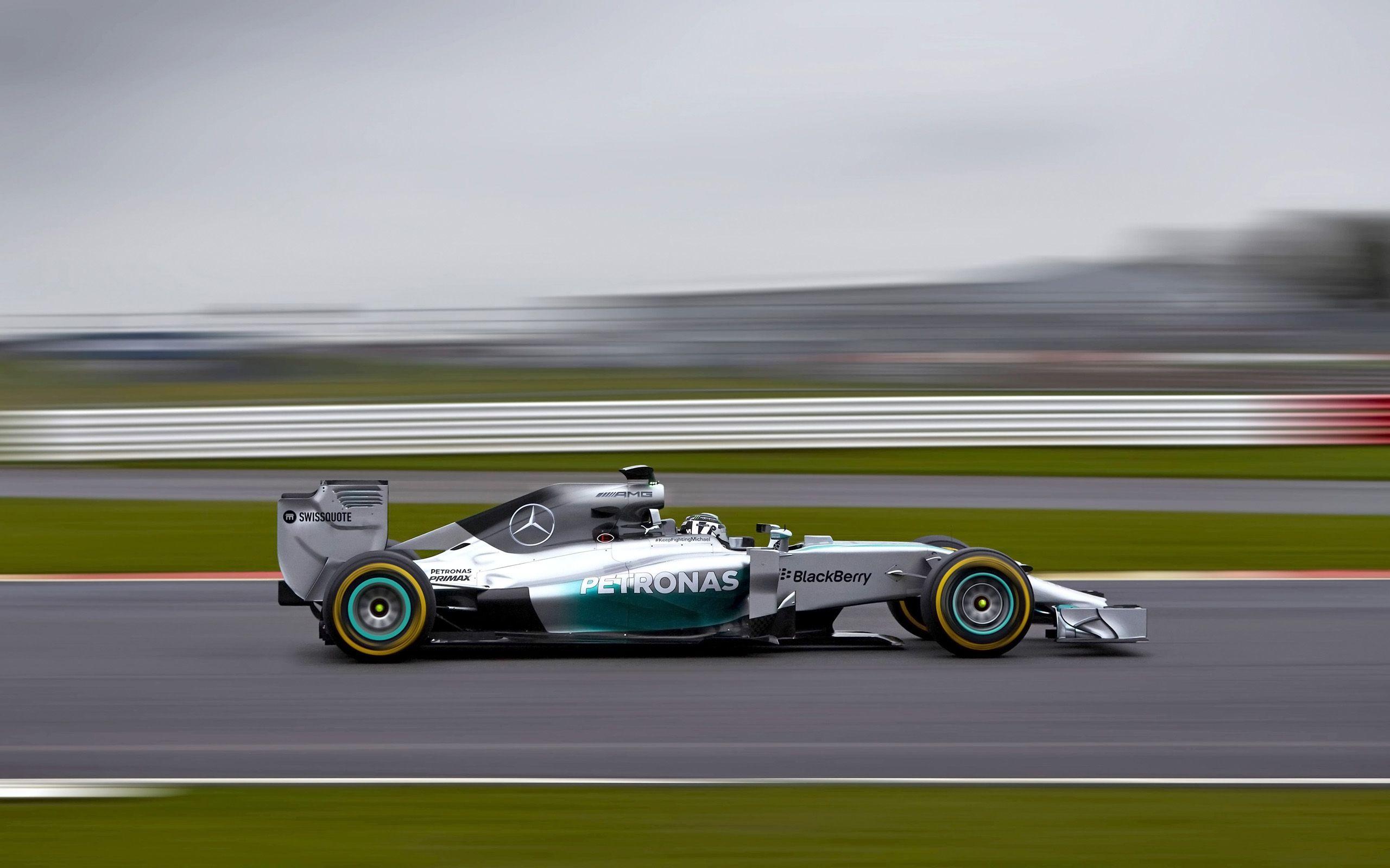 Mercedes AMG Petronas F W