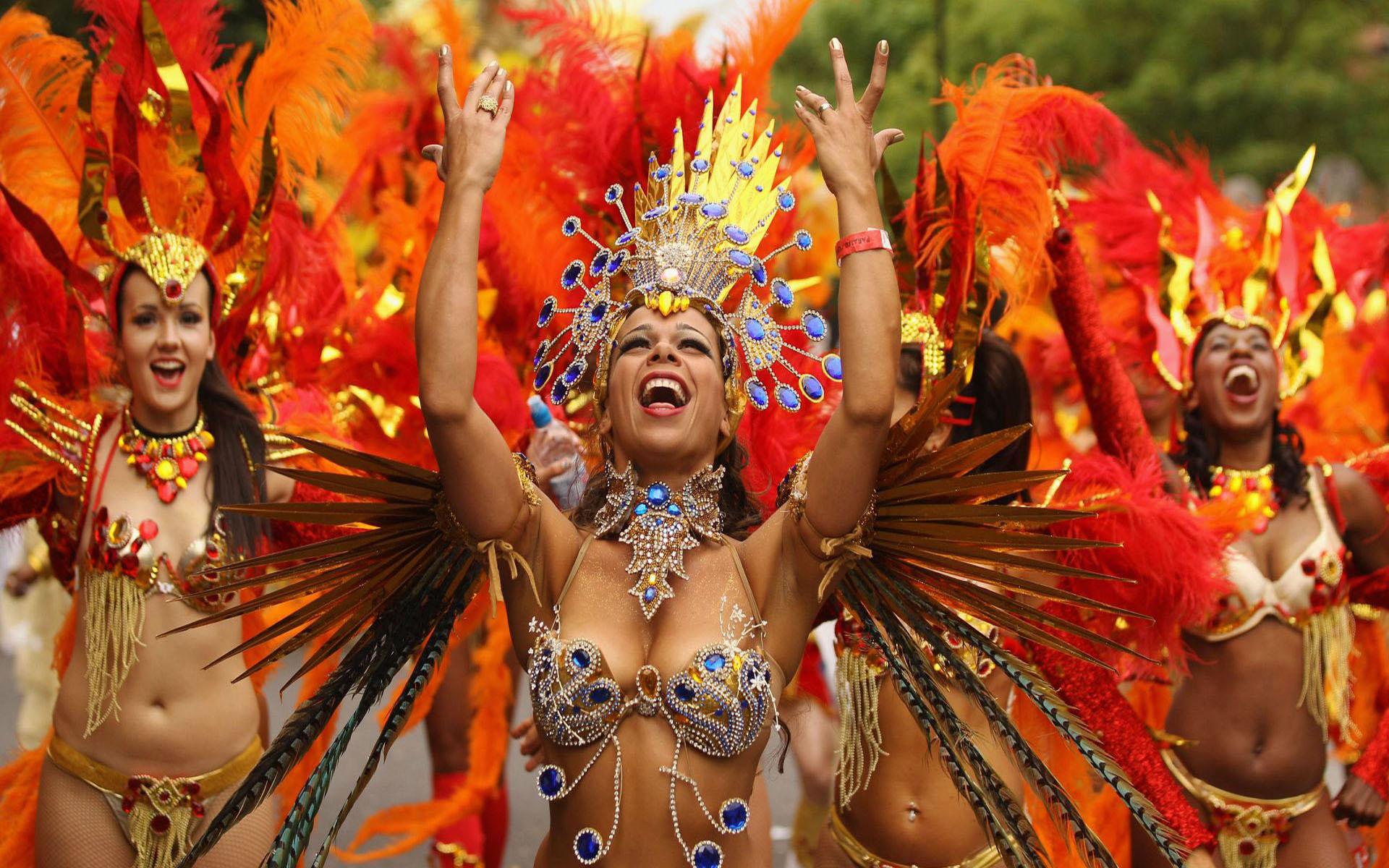 Celebrate carnival in Rio de Janeiro