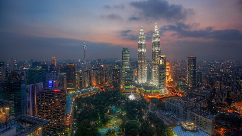 Religious City Park Great Skyscrapers Kuala Lumpur Man Evening
