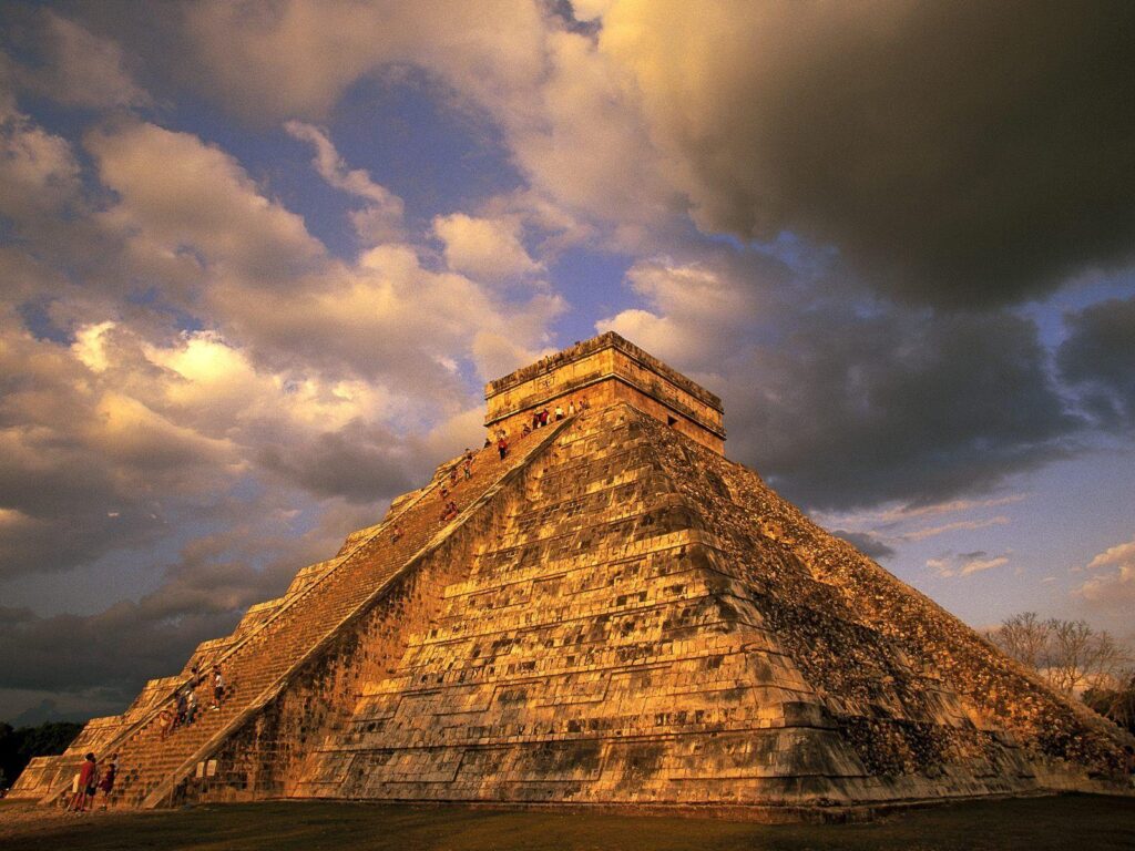 Ancient Mayan Ruins Chichen Itza Mexico Wallpapers