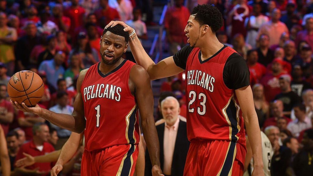 True Browmance How Tyreke, Jrue, and Gentry Can Help Anthony Davis «