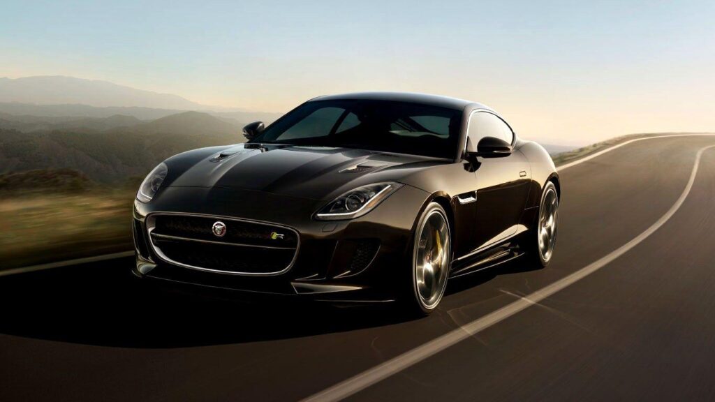 Jaguar F Type R Wallpapers 2K Download