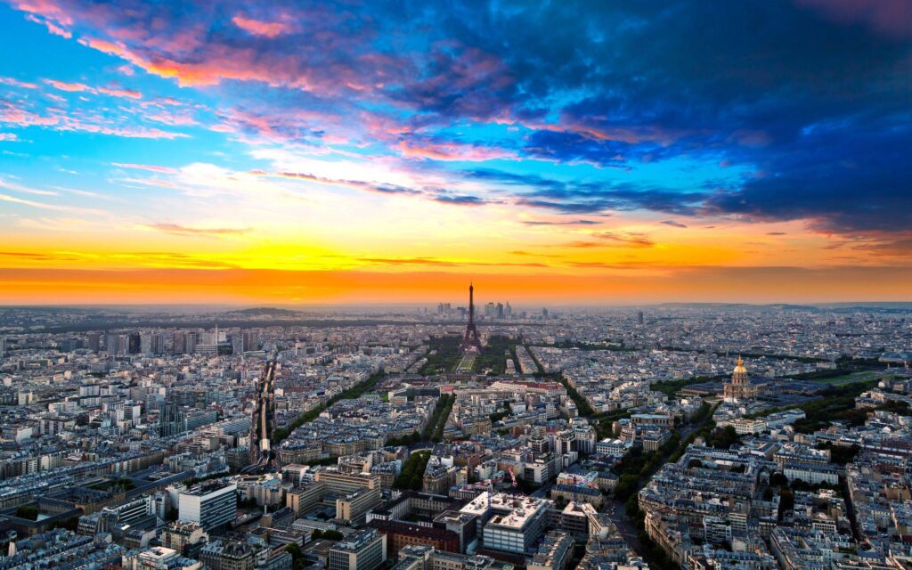 Paris Desk 4K Wallpapers FREE on Latoro