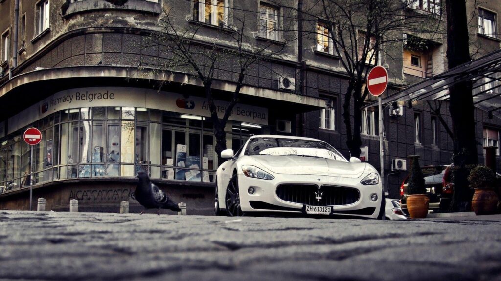 Maserati on the street in Belgrade wallpapers and Wallpaper