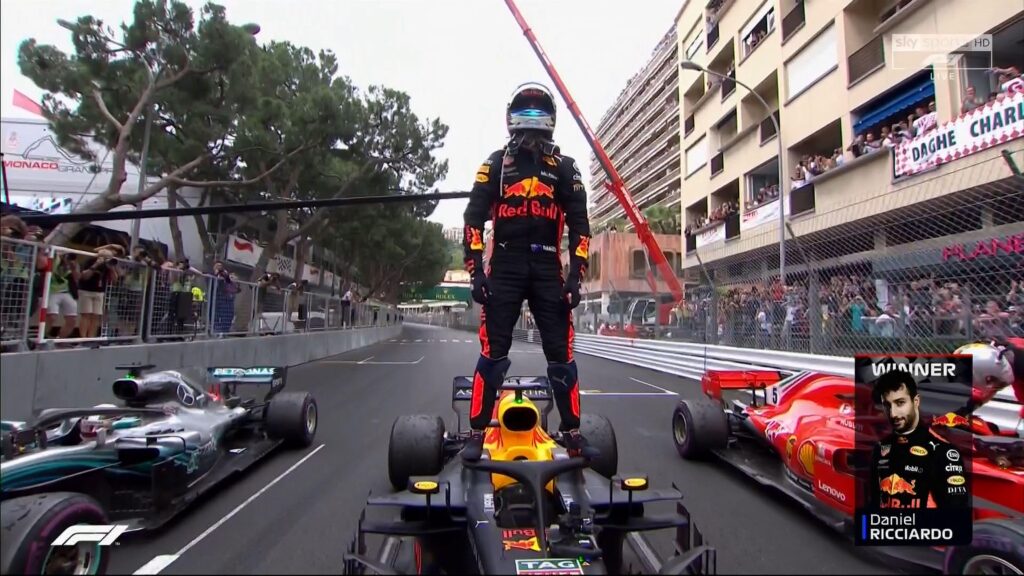 Wallpaper Daniel Ricciardo stands victorious at Monaco