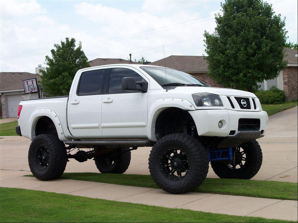 Black Nissan Titan Lifted wallpapers
