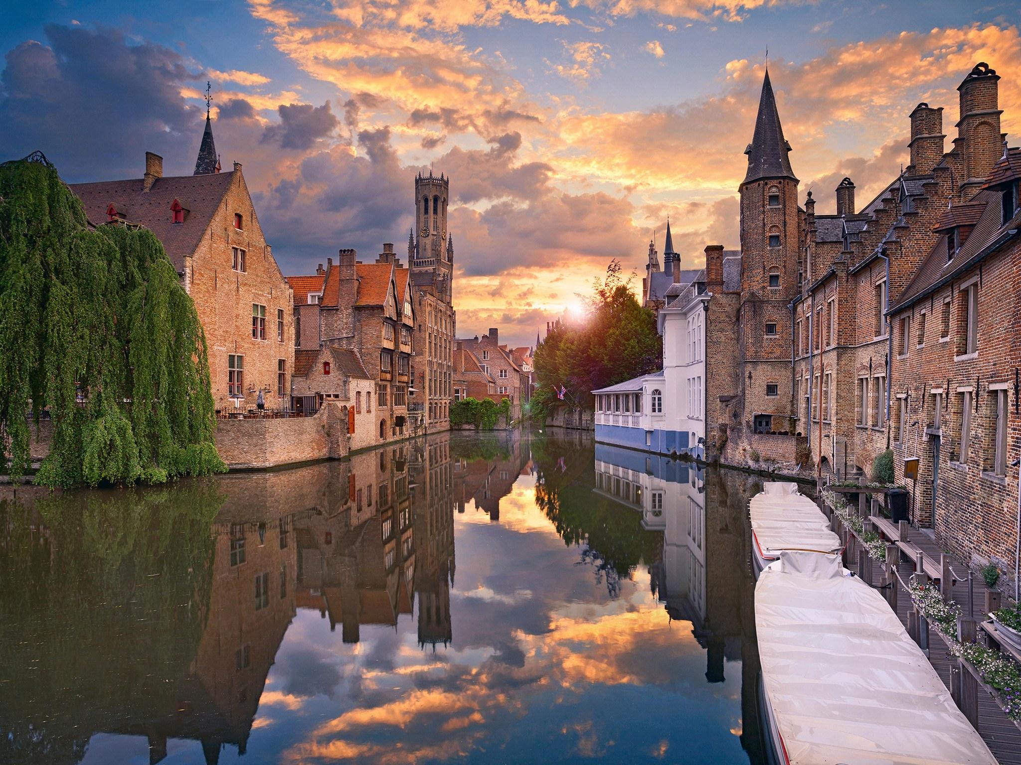 Bruges, West Flanders, Belgium 2K Wallpapers