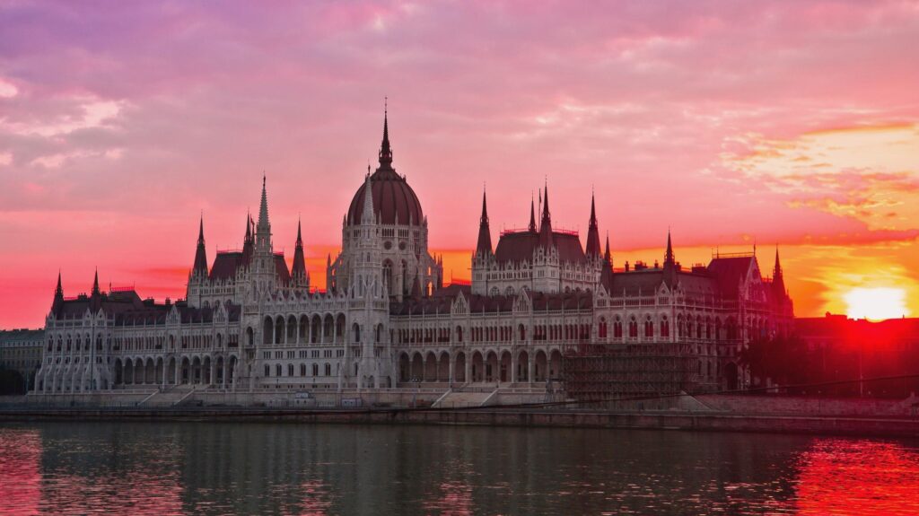 Budapest Wallpapers 2K Download