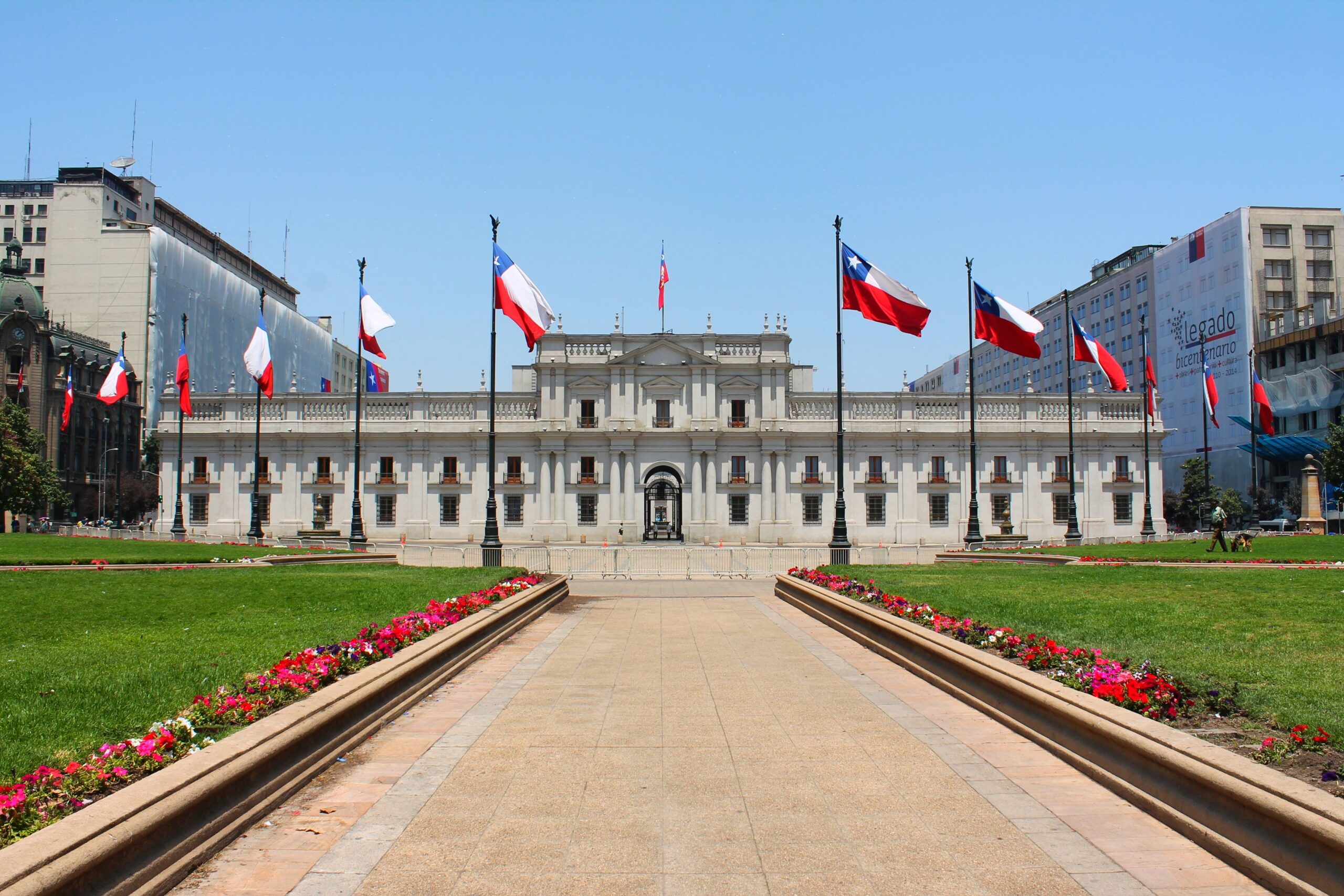President Palacio de la Moneda, Santiago Chile wallpapers and