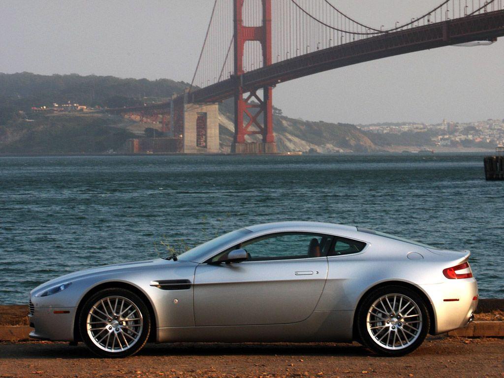 Aston Martin V Vantage photo pictures at high resolution