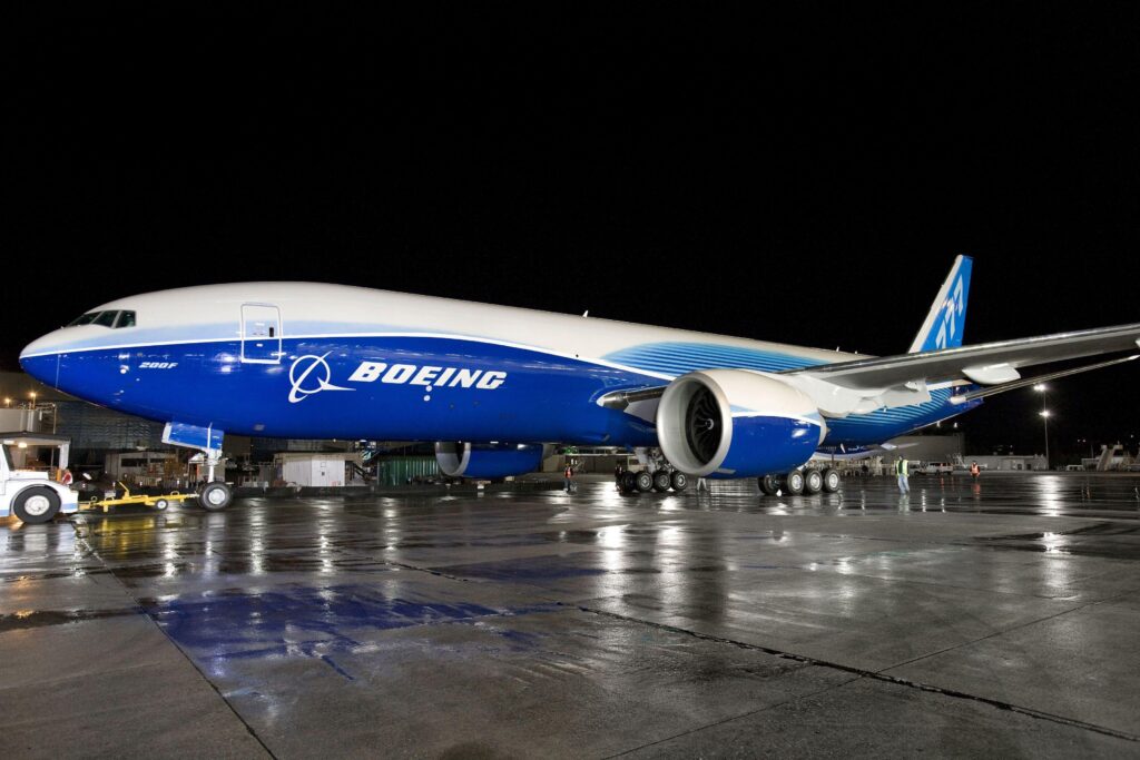 BOEING airliner aircraft airplane plane jet