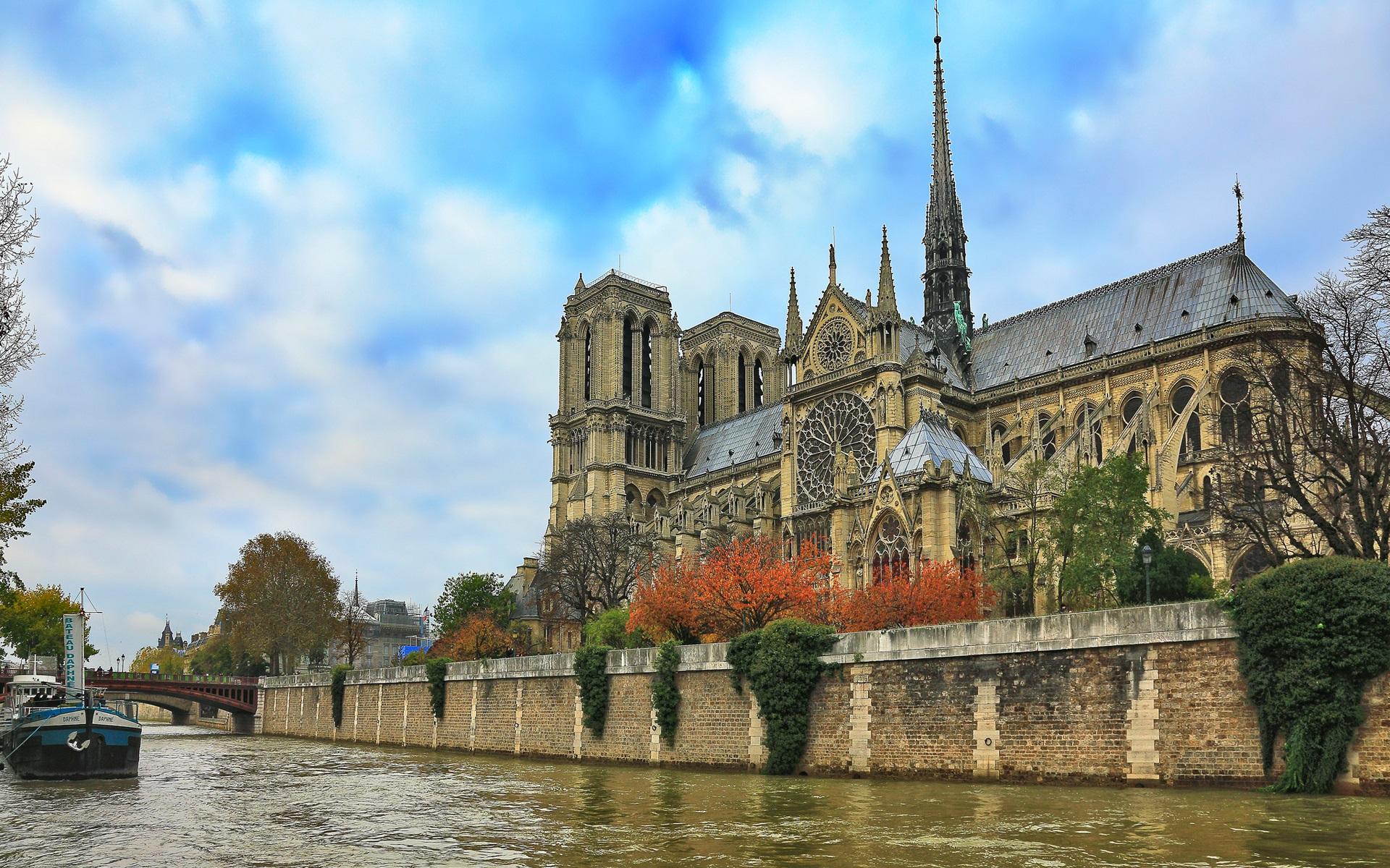 Wallpapers Notre Dame Cathedral, river, blue sky, trees, France
