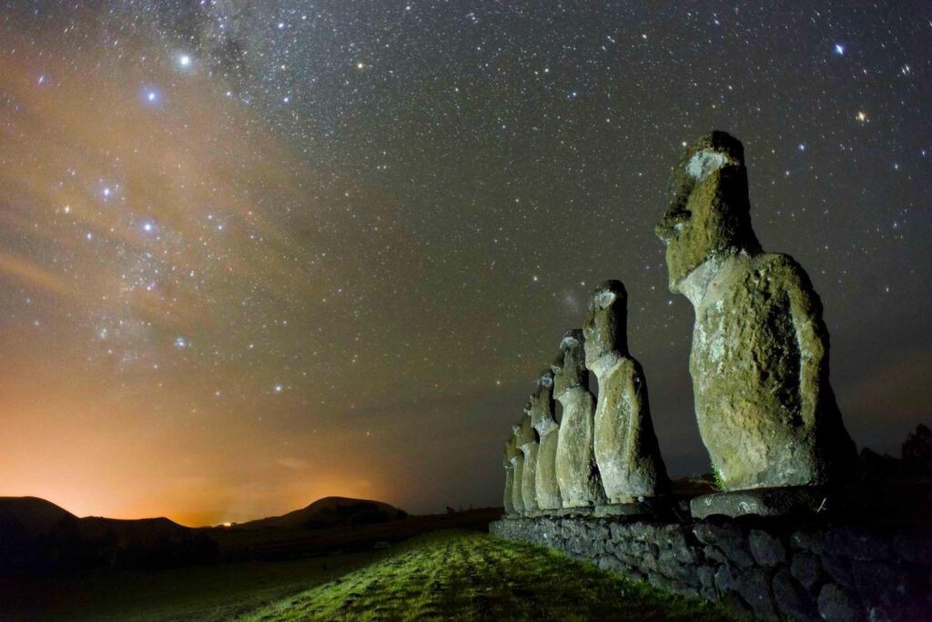Easter island chile starry night statue moai stone monuments nature