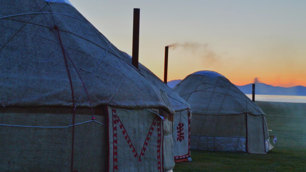 HD wallpaper Kyrgyzstan, Song Kul, evening, chimneys