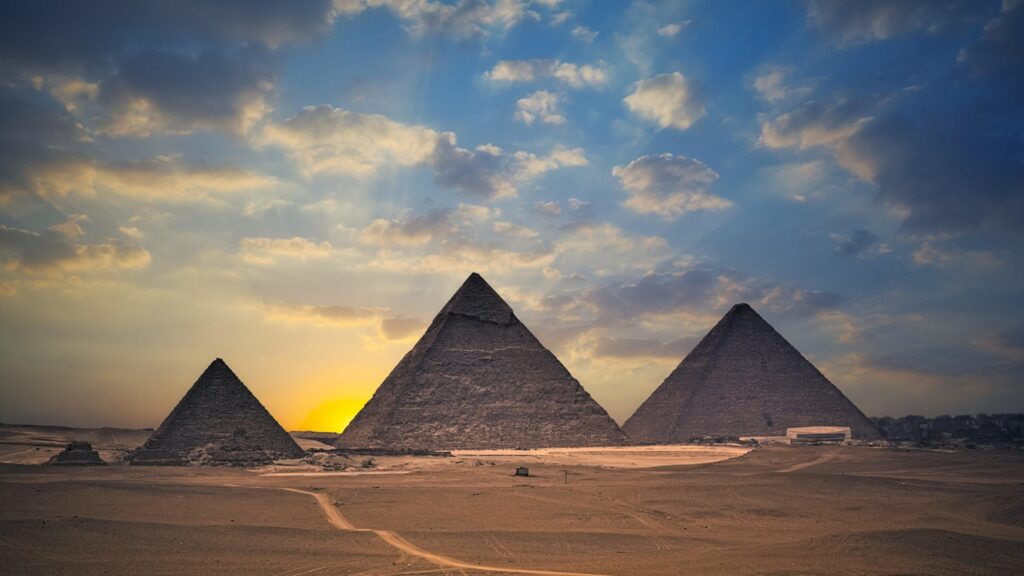 Giza Pyramids Wallpapers