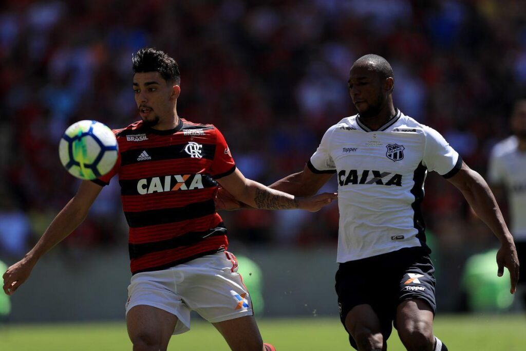 Lucas Paqueta targeted by Barcelona