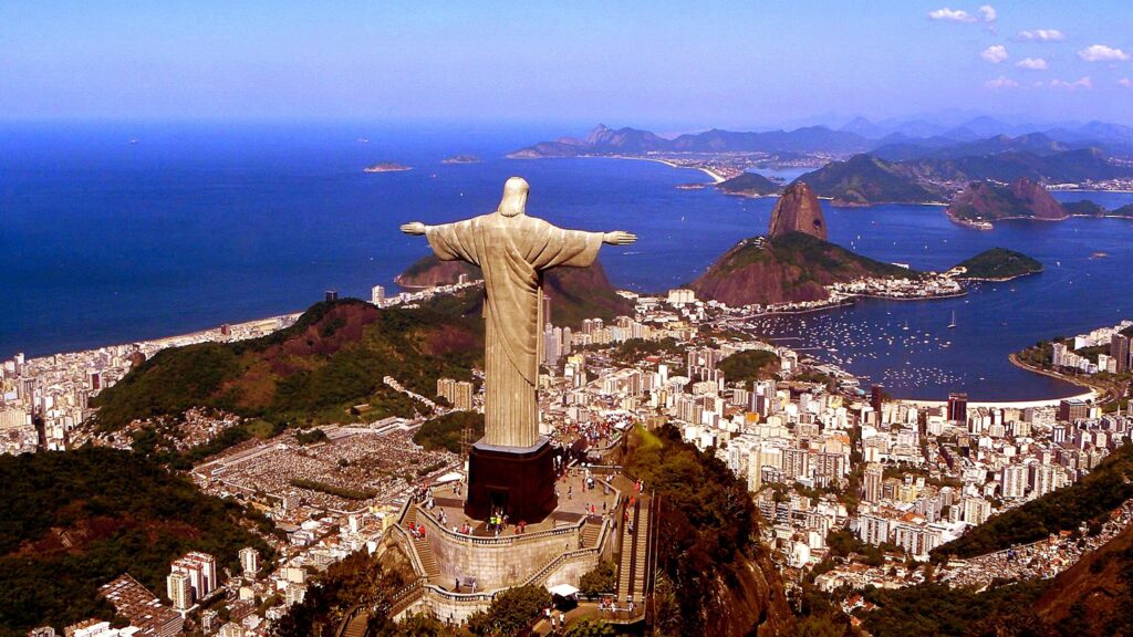 Christ The Redeemer Statue In Rio De Janeiro Wallpapers