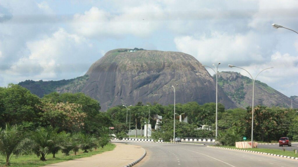 Niger Zuma Rock Abuja Nigeria 4K Travel Lists