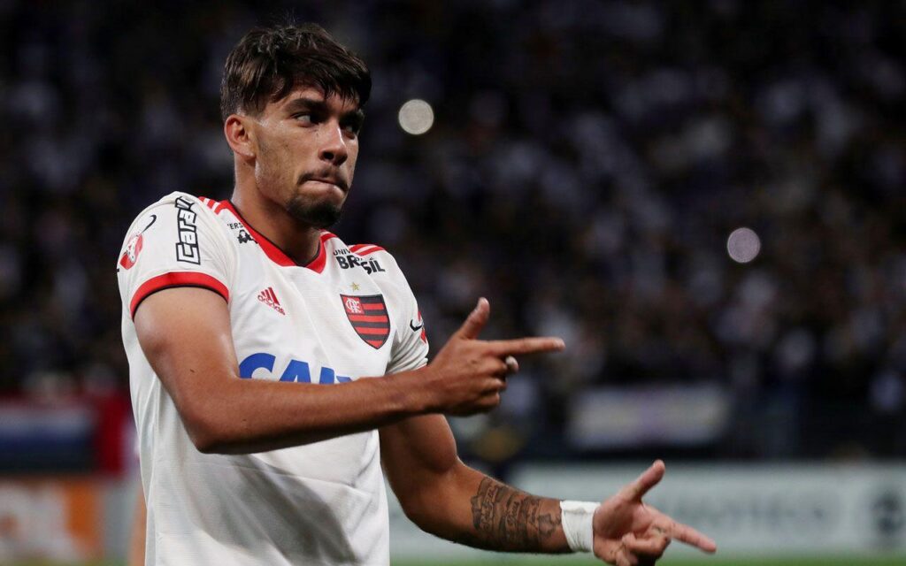Brazil’s Paqueta poised to complete AC Milan move