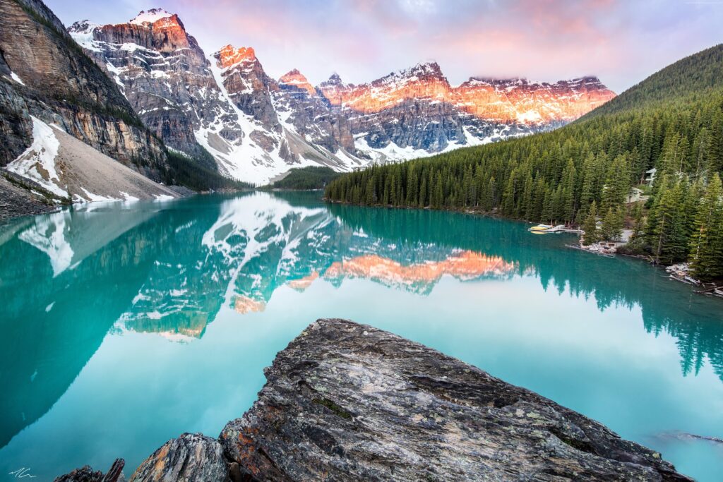 Nature | Water) Moraine Lake, Banff, Canada | Resolution