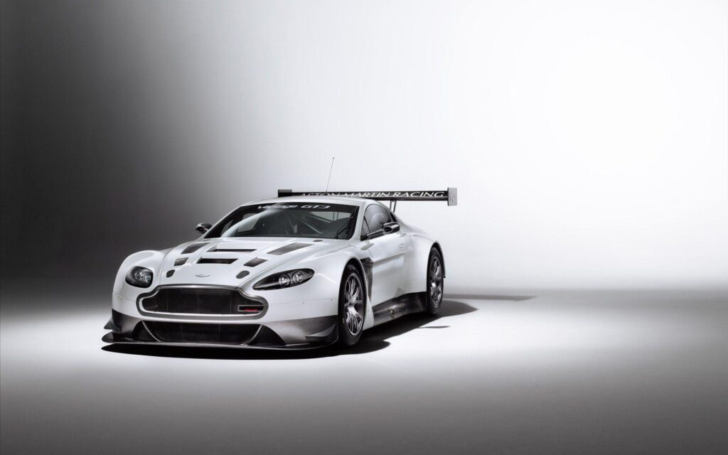 Aston Martin V Vantage GT Wallpapers