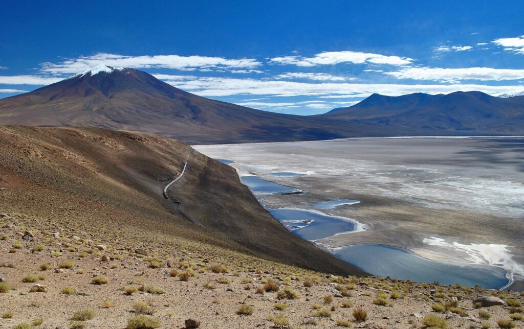 Bolivia desert plain altiplano dry lake salar de uyuni 2K wallpapers