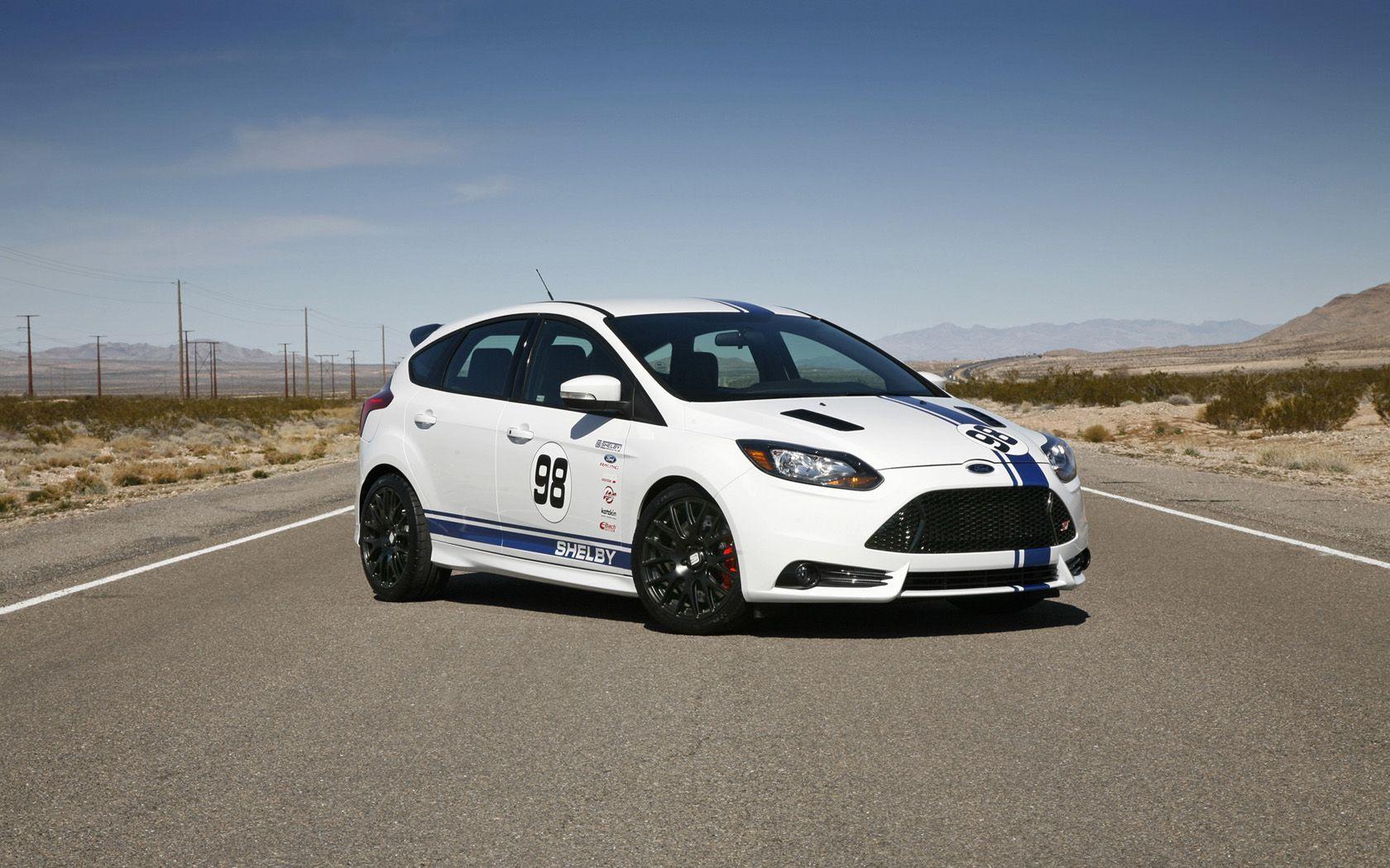 White Ford Focus St Wallpapers
