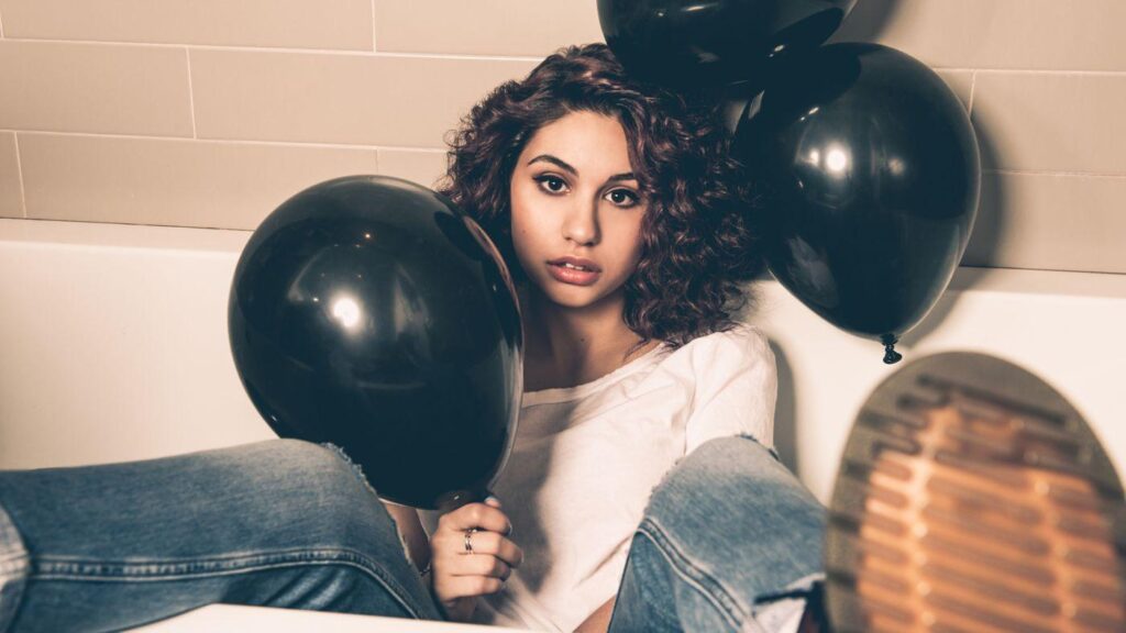 Alessia Cara Wallpapers 2K Collection For Free Download