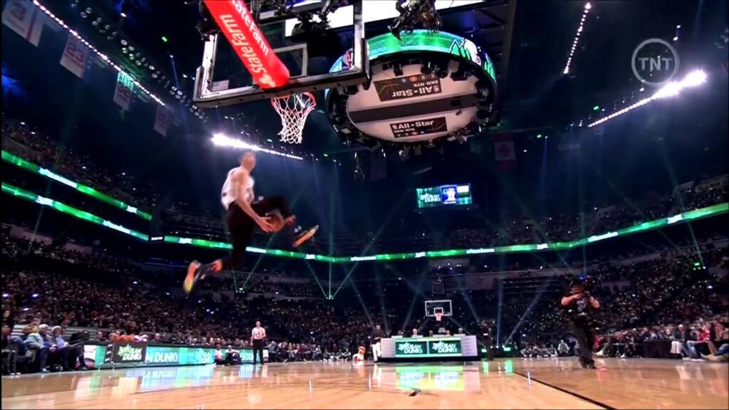 Zach LaVine brings back Dunk Contest At least for a night