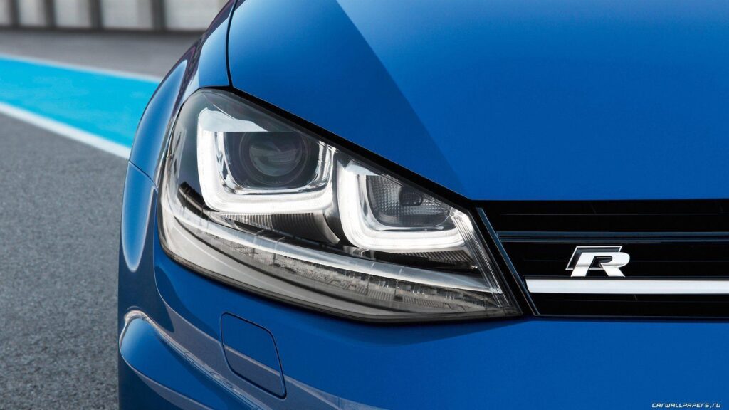 Volkswagen Golf R  wallpapers