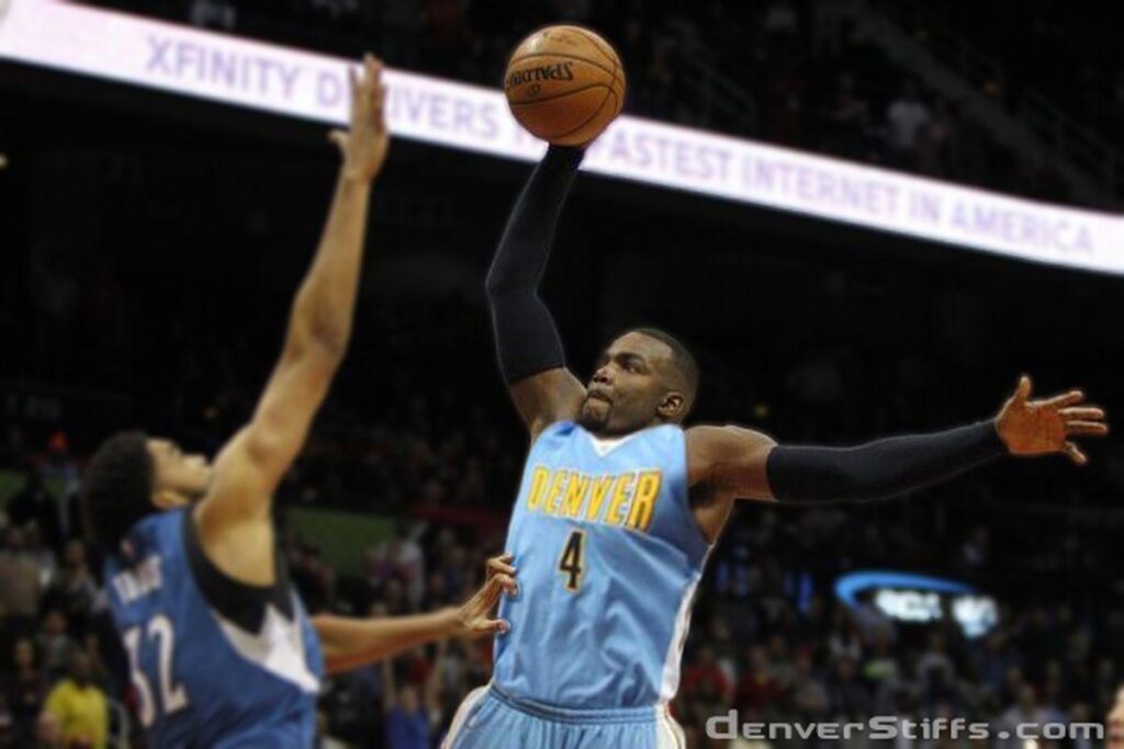 Twitter reacts to the Denver Nuggets signing Paul Millsap