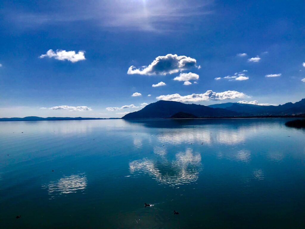 Fascinating Bolivia Copacabana, Isla del Sol & Lake Titicaca, La