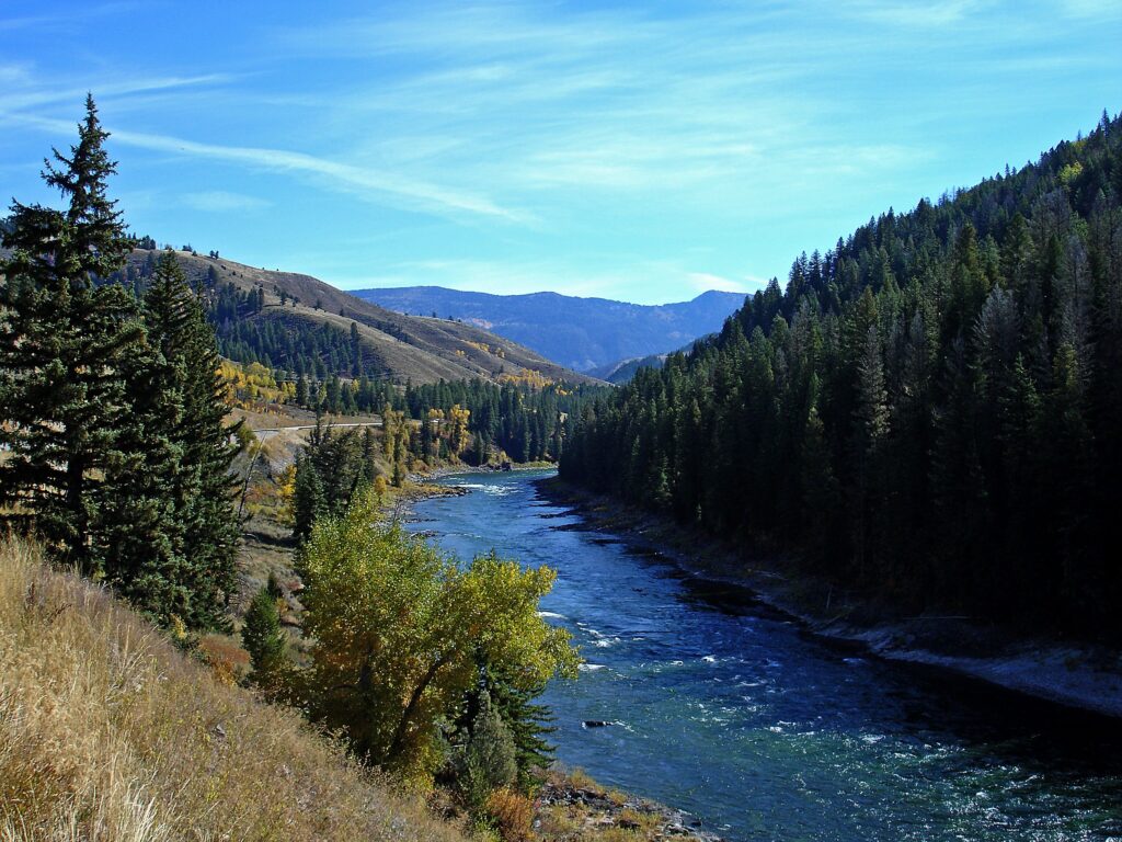 River Trees Mountains Idaho Snake Wallpapers 2K Free Download