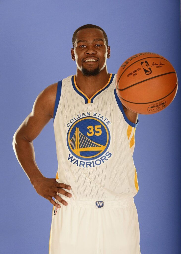 Warriors Sign Free Agent Forward Kevin Durant