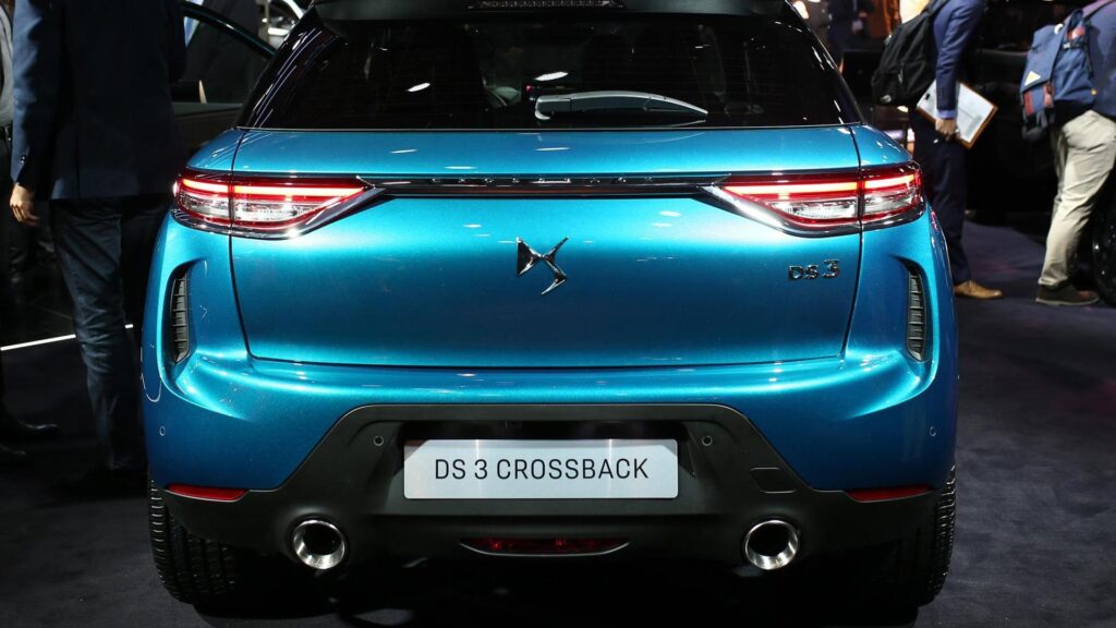 DS Crossback French luxury crossover debuts with EV option