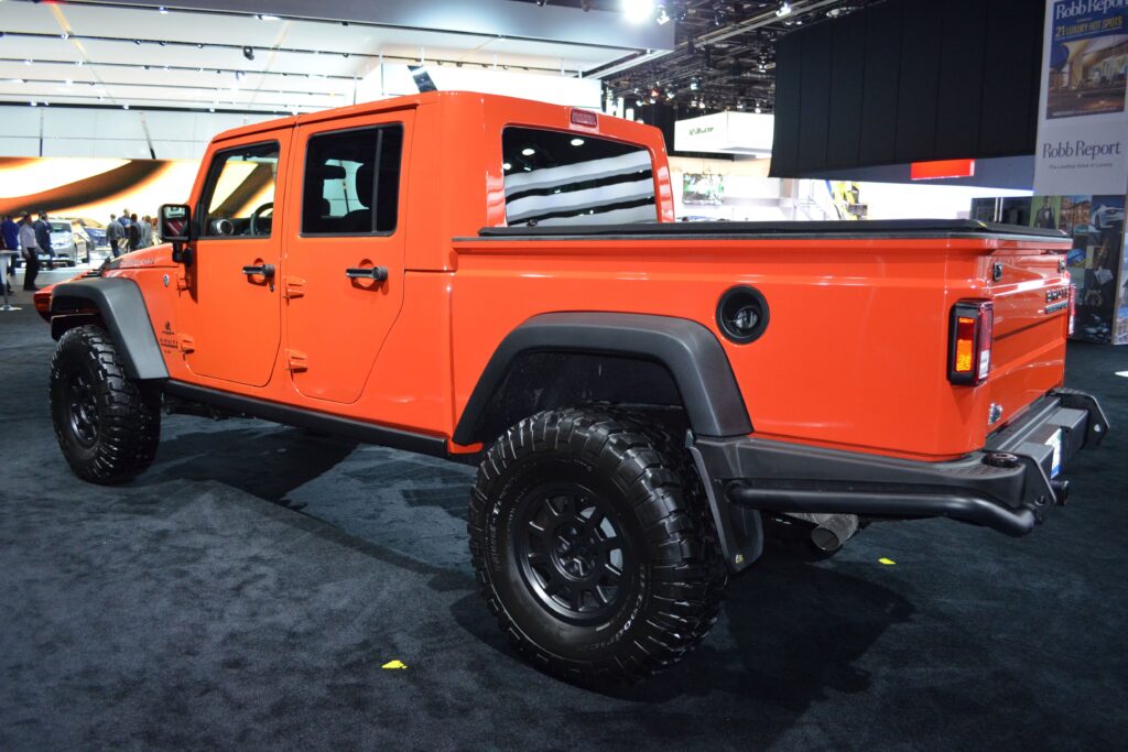 BREAKING UPDATED Jeep Wrangler Pickup Confirmed By Photo
