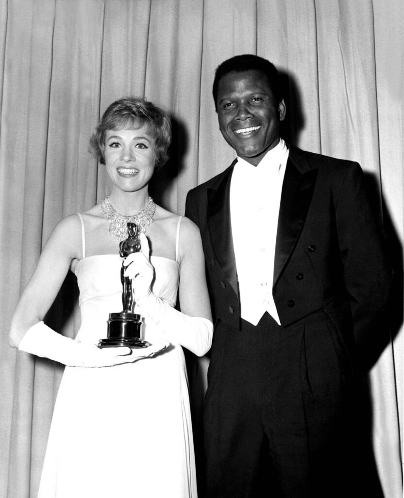 Julie Andrews and Sidney Poitier