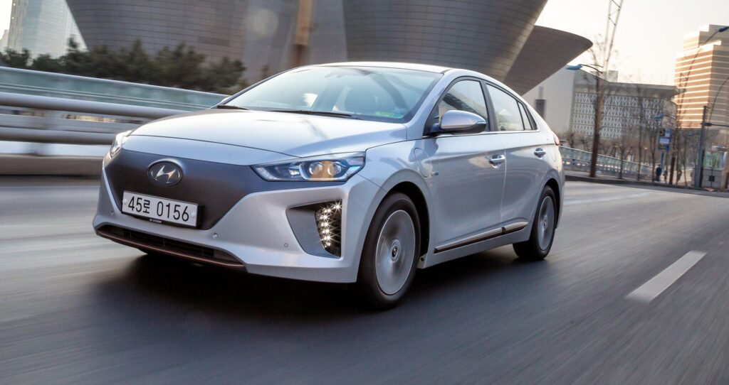 Hyundai Ioniq hybrid, PHEV and EV expected by early