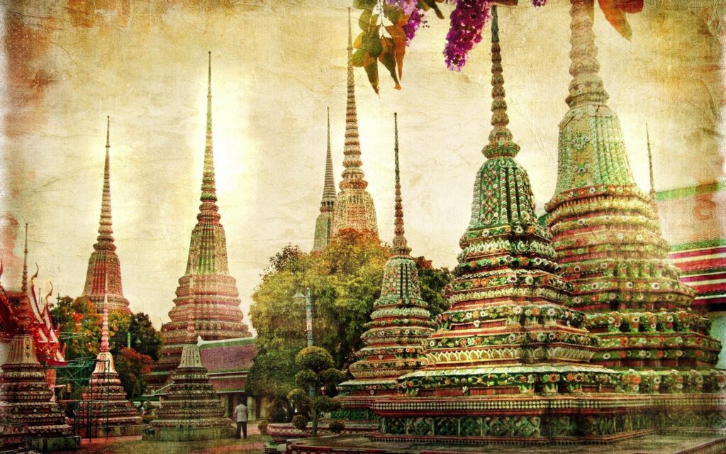Temples in colors in Bangkok, Thailand wallpapers and Wallpaper