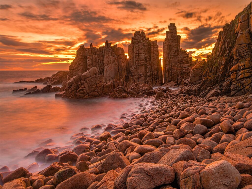 The Pinnacles, Cape Woolamai, Phillip Island, Victoria 2K Wallpapers